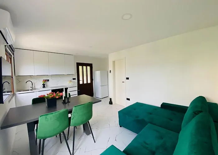 Daria Постира